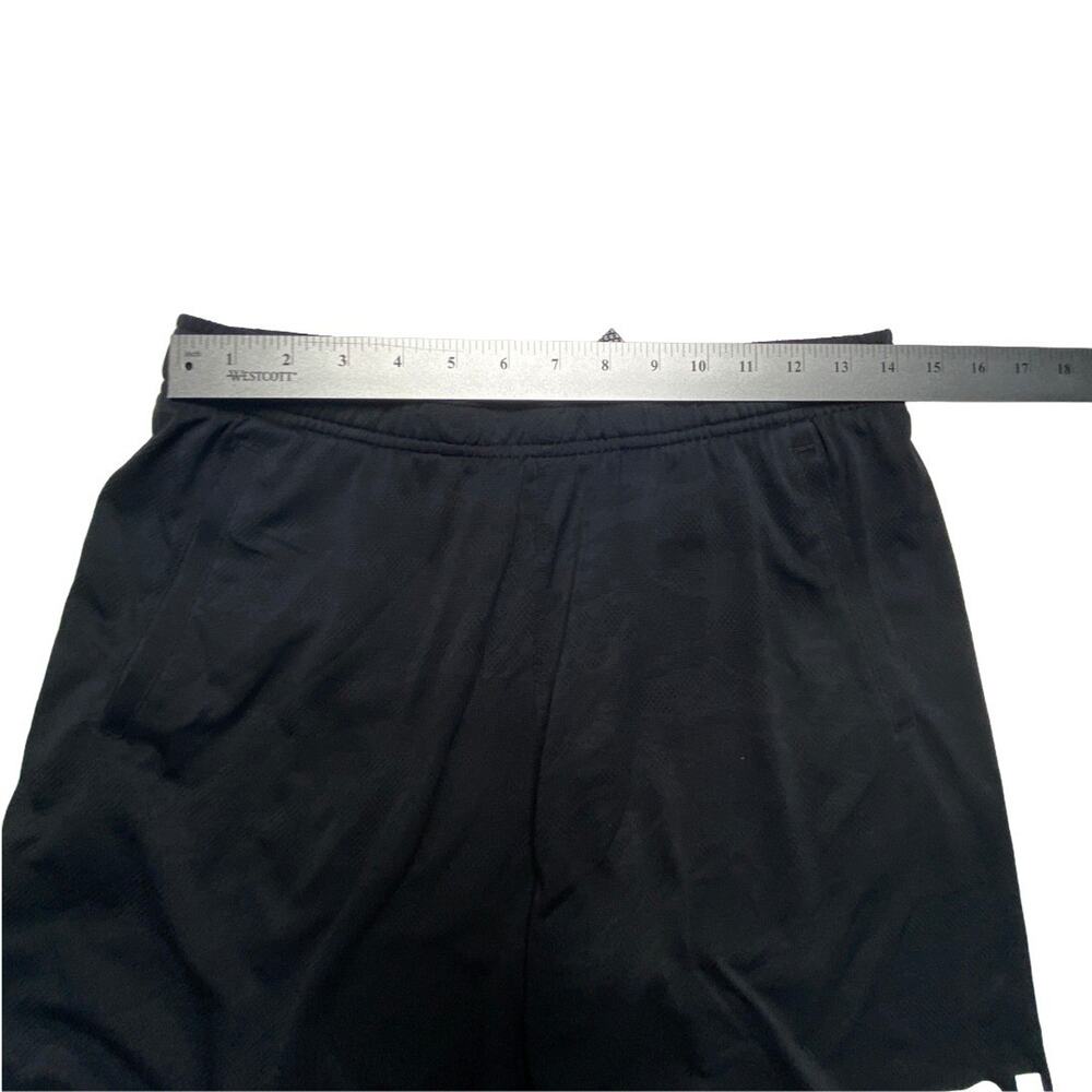 Under Armour Boys Youth XL Athletic Shorts Lot Black Camo - Picture 15 of 16